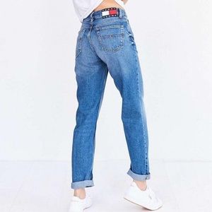 tommy hilfiger mom jeans